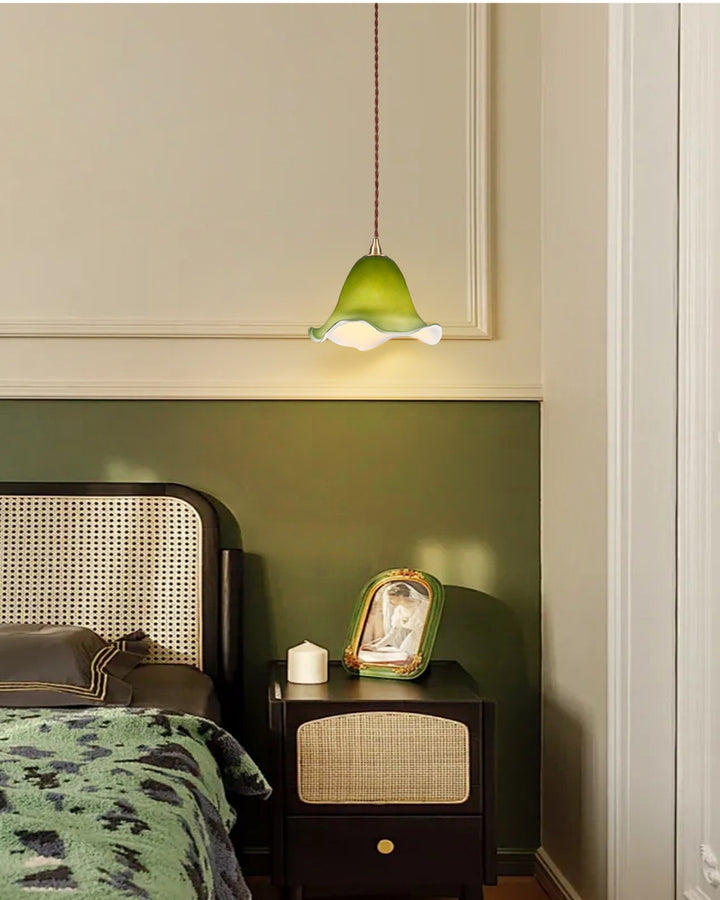 Evelyn Glass Pendant Light