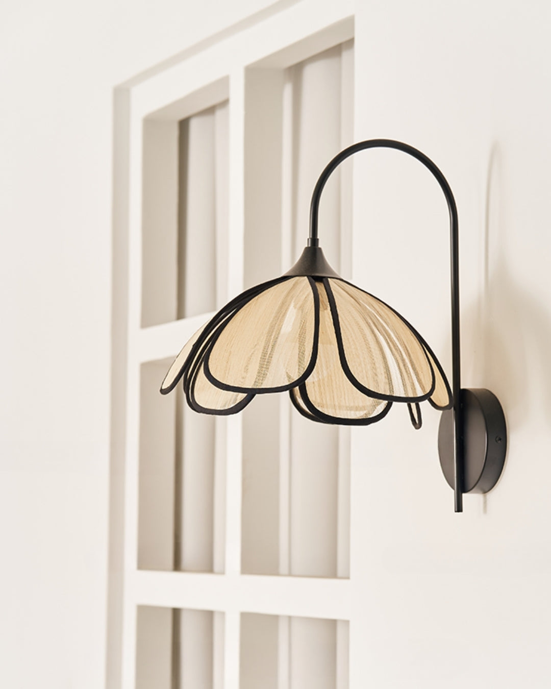 Maya Natural‑Fiber Wall Light