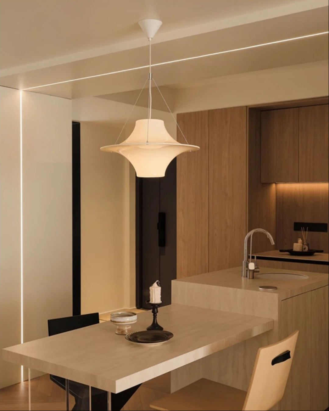 Lokki Seagull Pendant Light