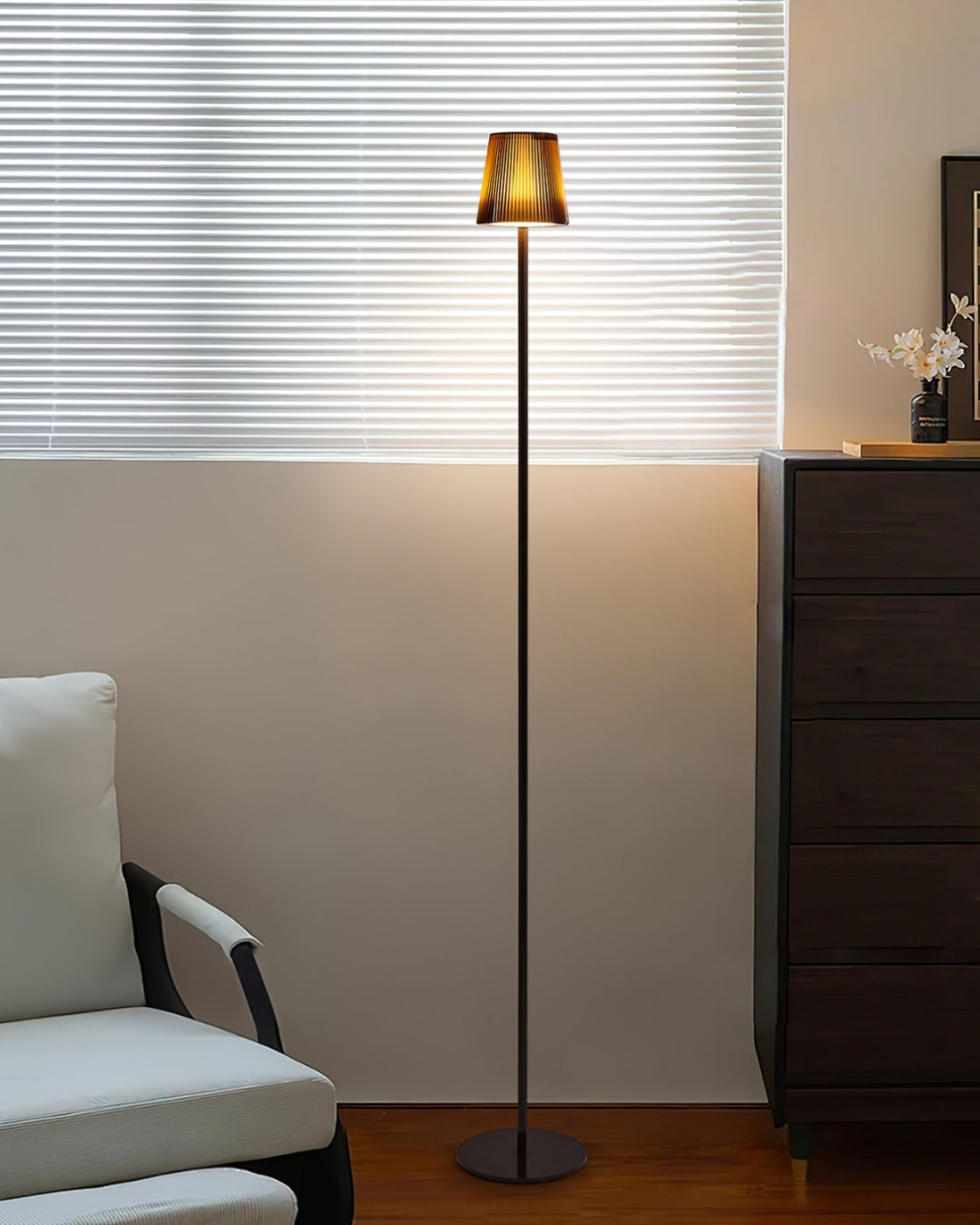 Aurelia Tea-Tone Lamp