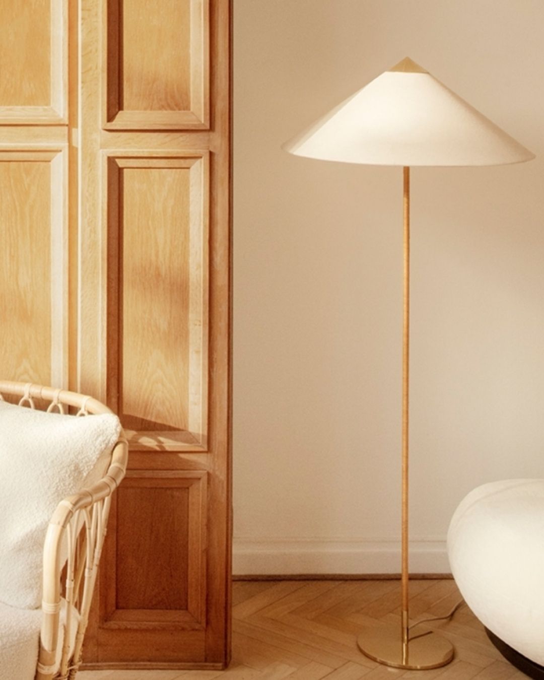 Evelyn Vintage Floor Lamp