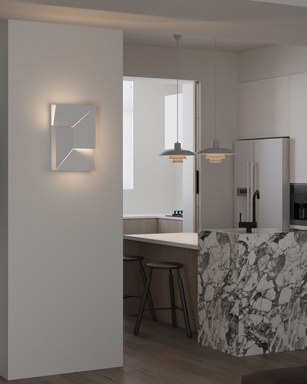 Quinn Artistic Wall Light