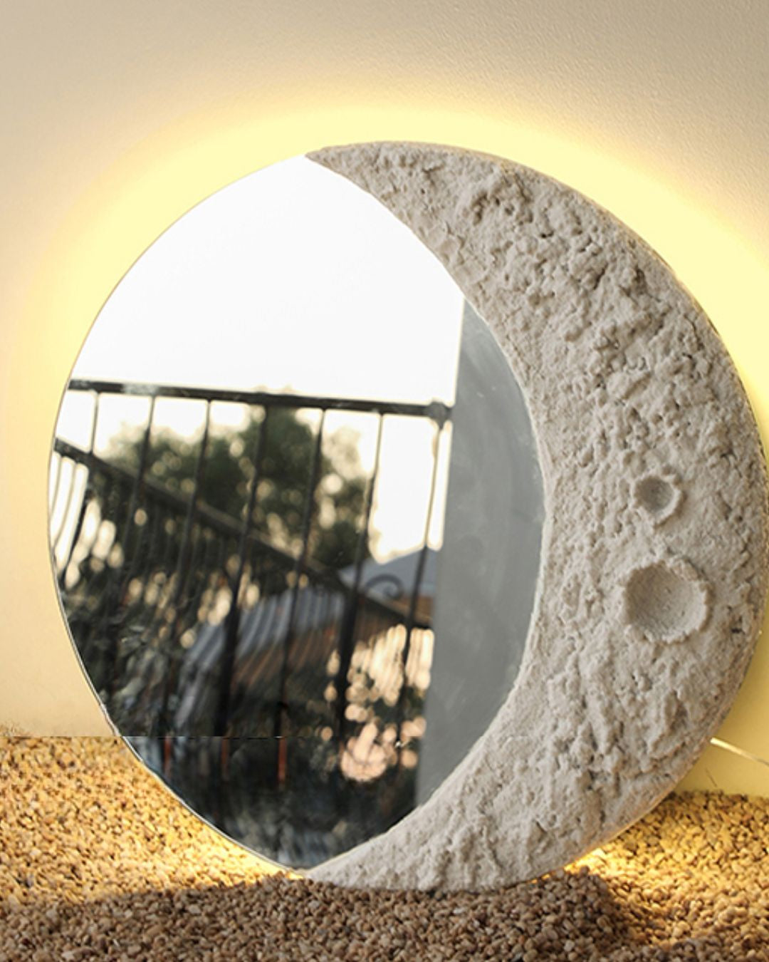 Maro Handcrafted Moon Wall Light - Cozymatic