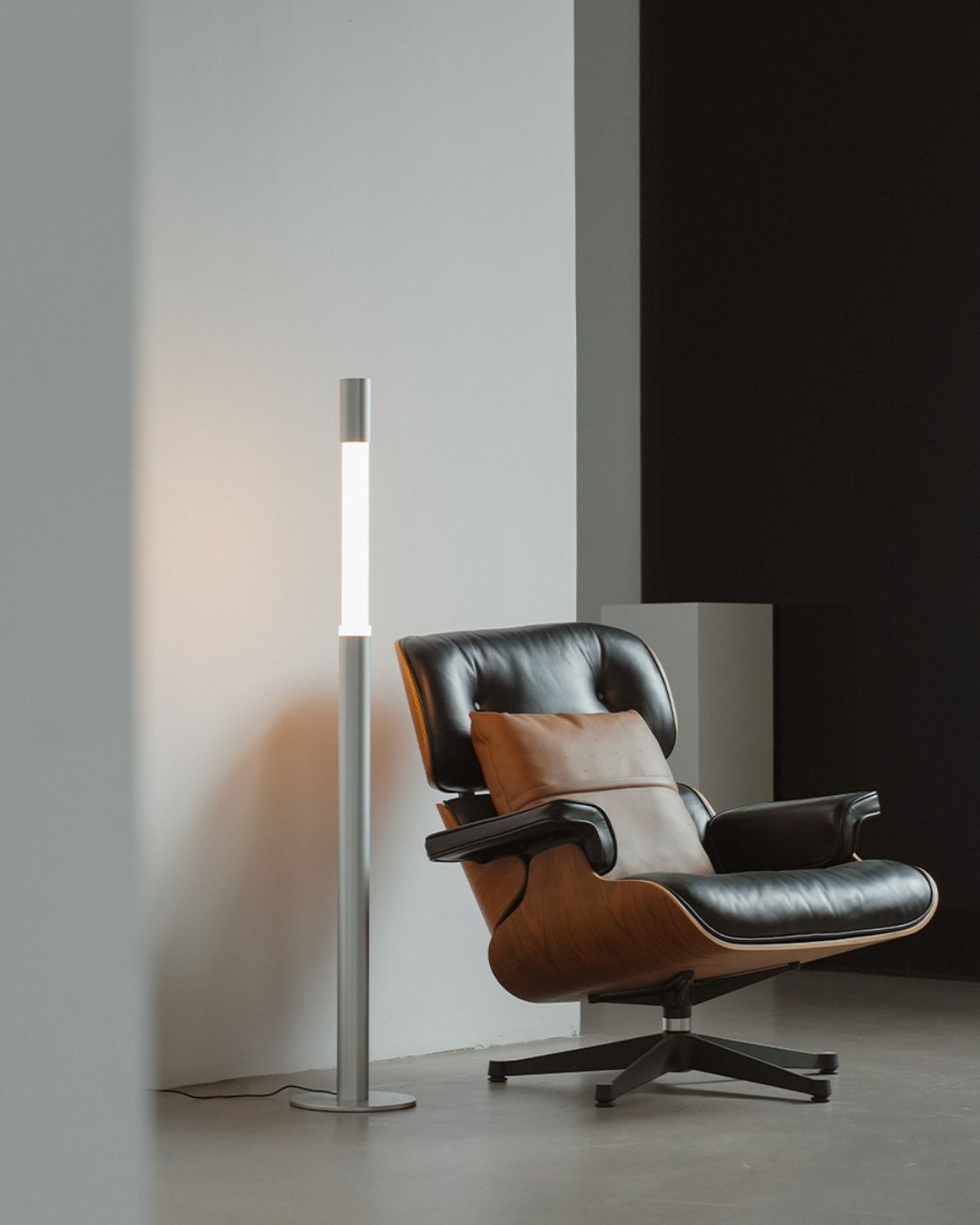 Ciro Touch Dimmable Floor Lamp