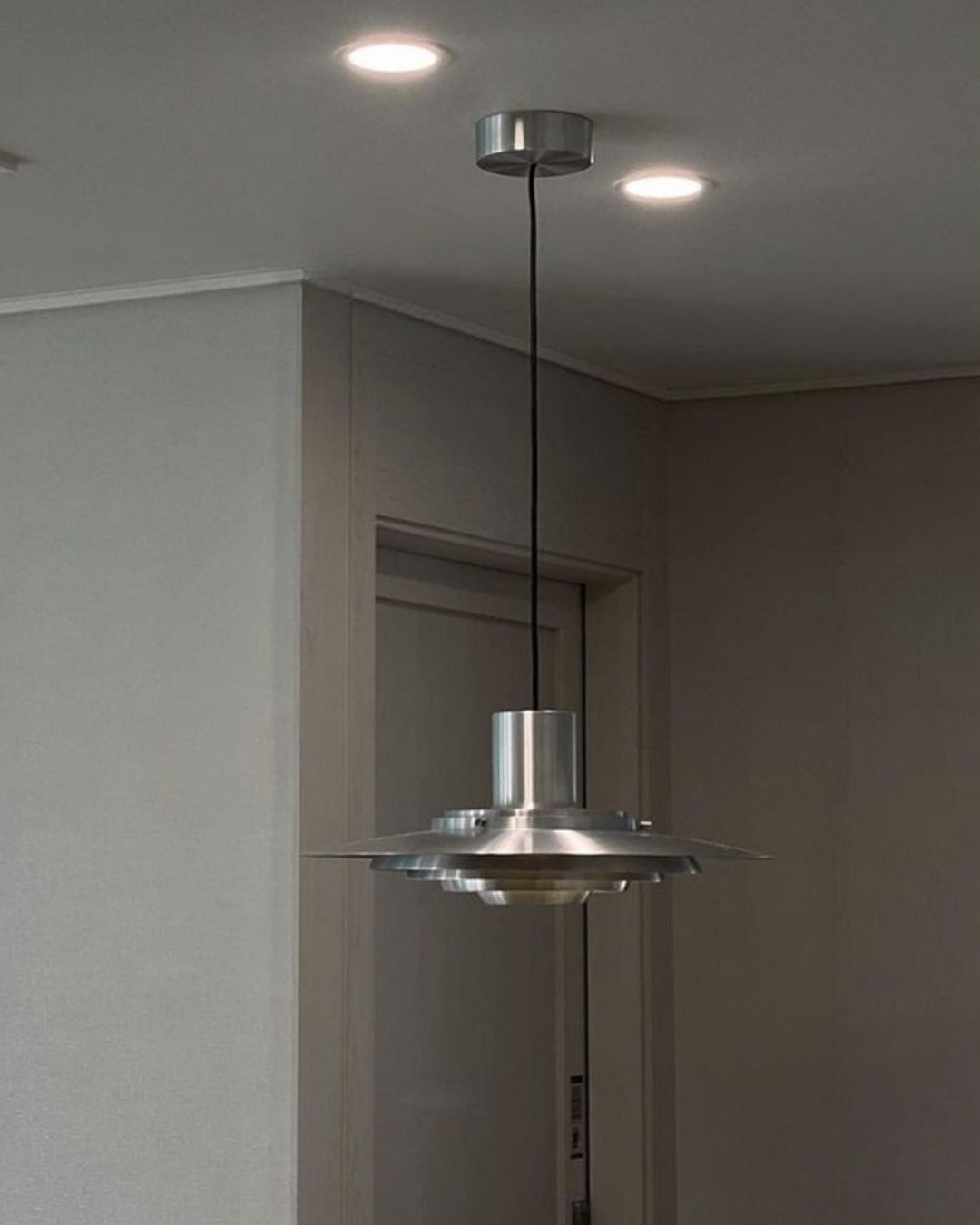 Larsen Flying Saucer Pendant Light
