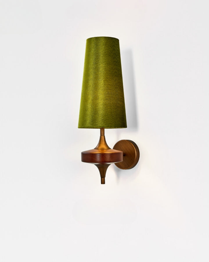 Liora Classic Wall Light