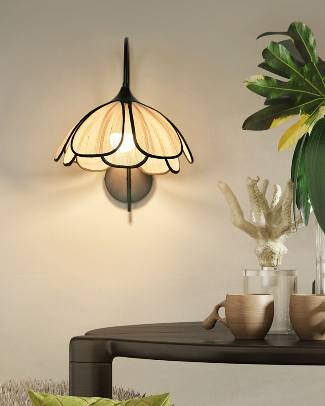Maya Natural‑Fiber Wall Light