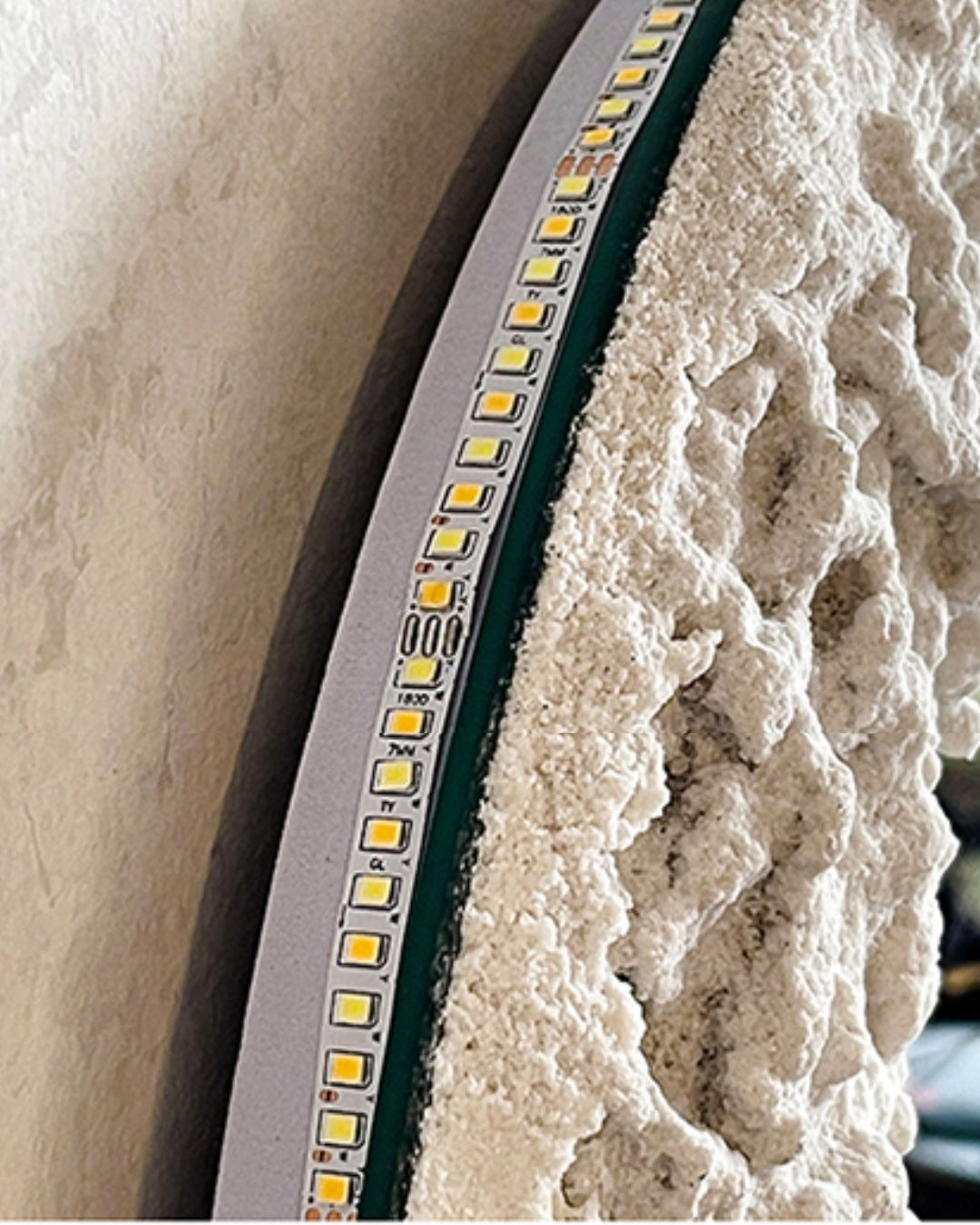 Maro Handcrafted Moon Wall Light - Cozymatic