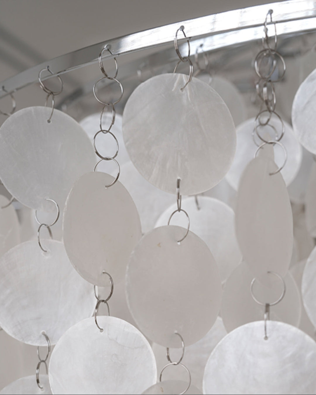 Serena Vintage Shell Pendant Light