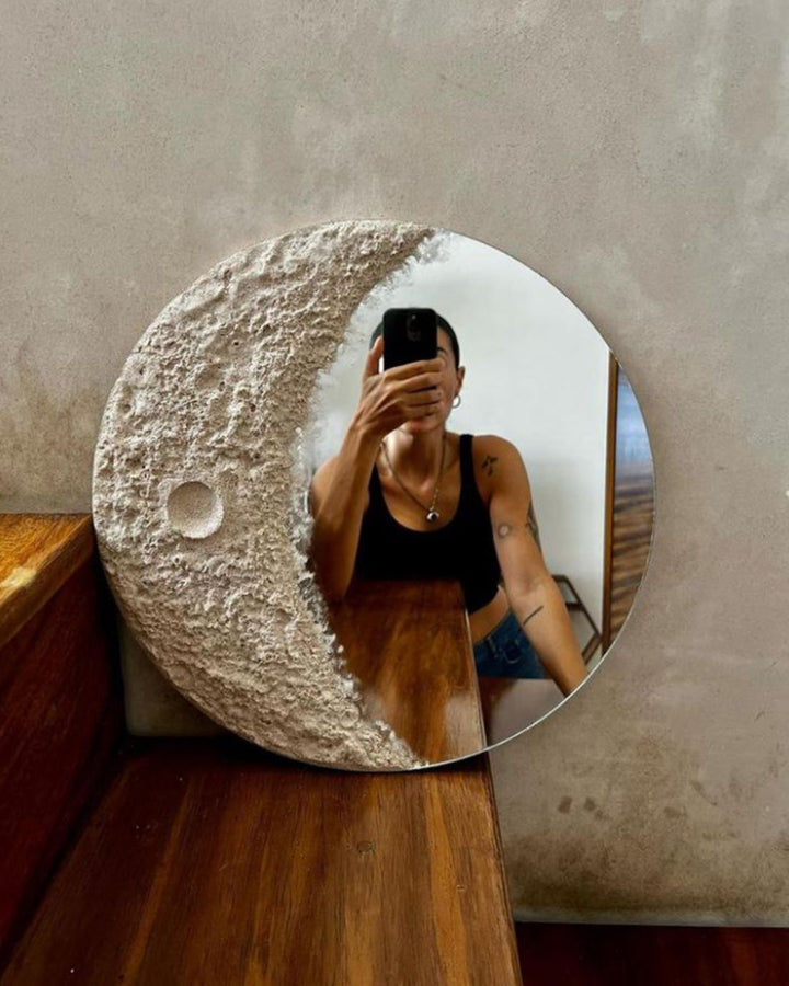 Maro Handcrafted Moon Wall Light - Cozymatic