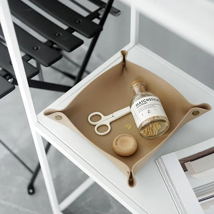 Loria Minimalist Entryway Jewelry Tray