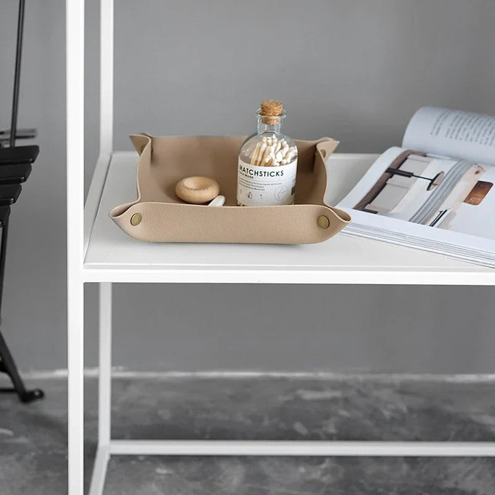 Loria Minimalist Entryway Jewelry Tray