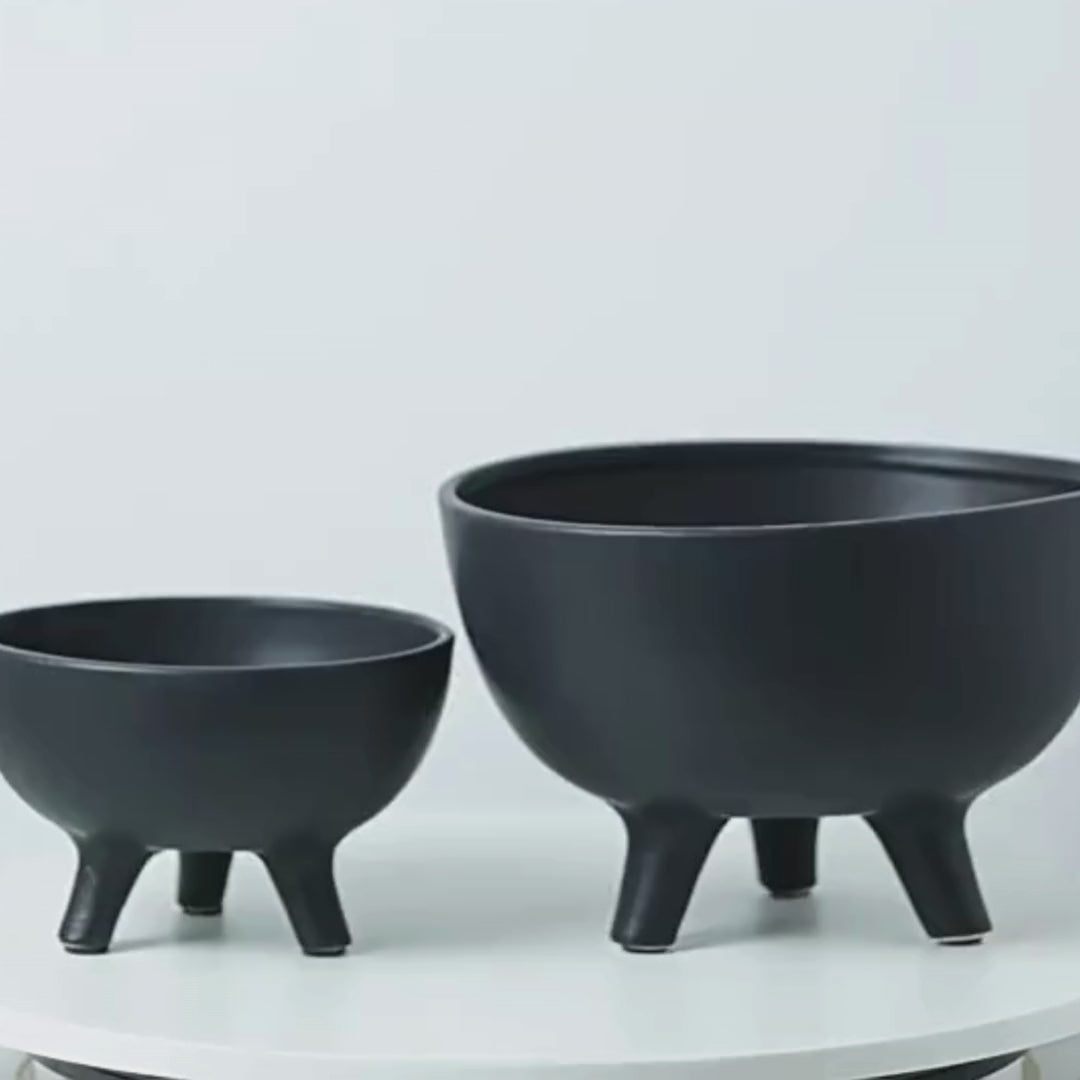 Dune Ceramic Tripod Fruit Bowl