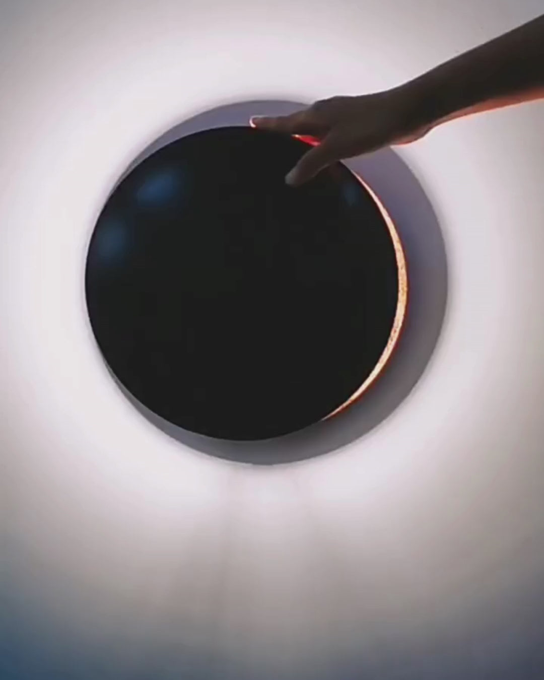 Thalos Modern Moonlight Wall Lamp